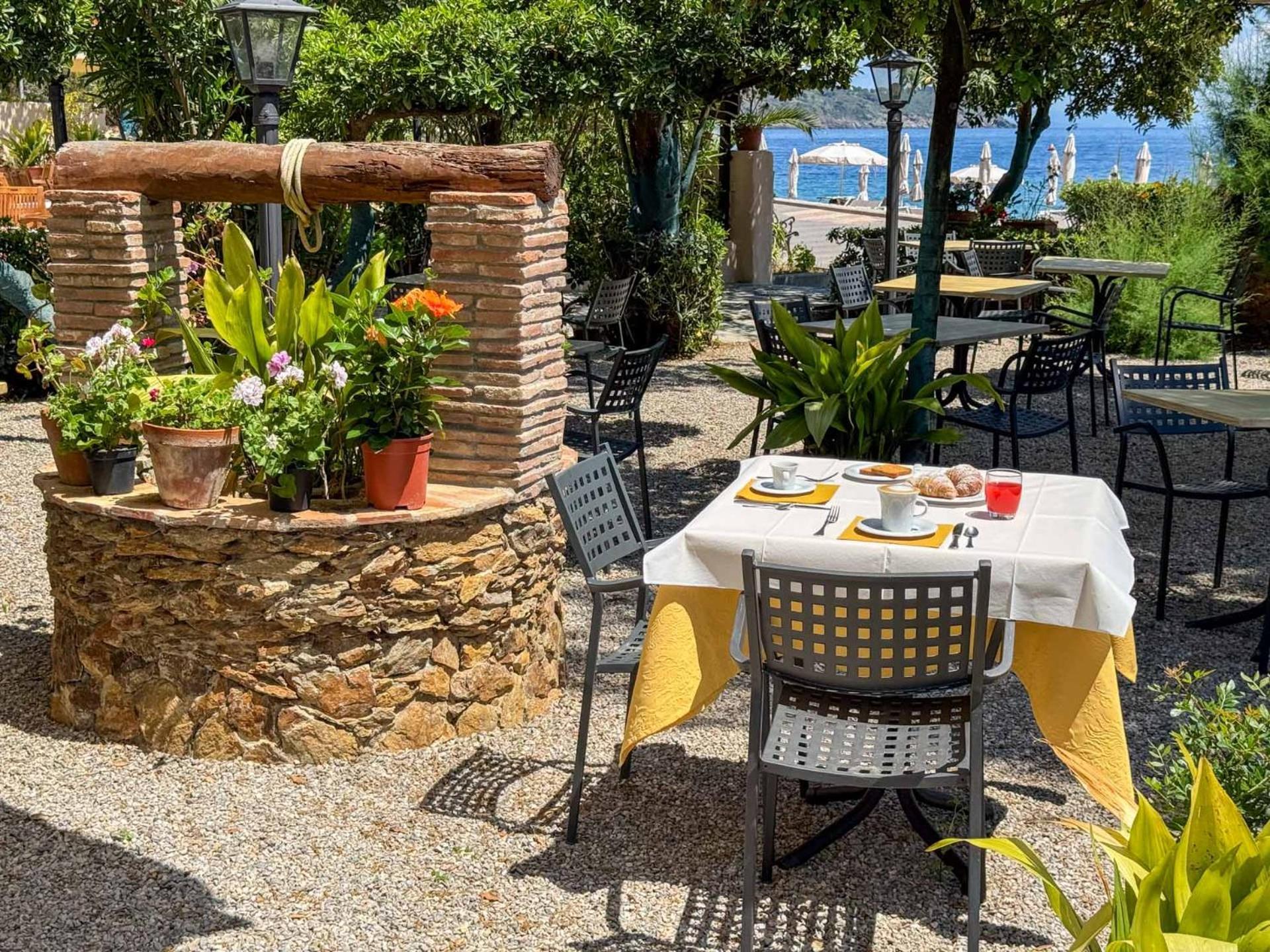 Hotel Villa Rodriguez Capoliveri  Exteriör bild